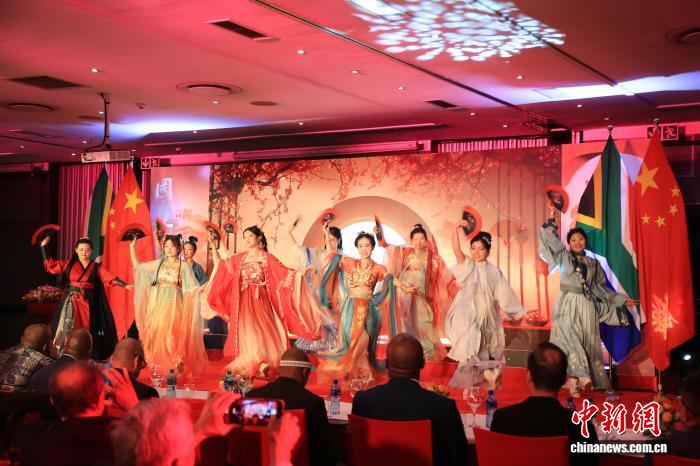 南非约堡各界共庆新中国成立76周年