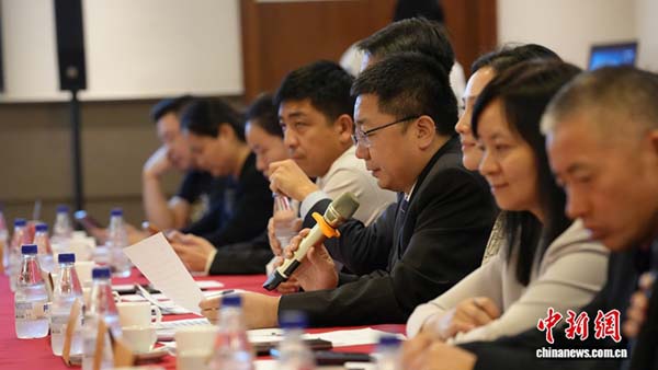 胡军：中国绿色发展为全球绿色转型注入强大确定性