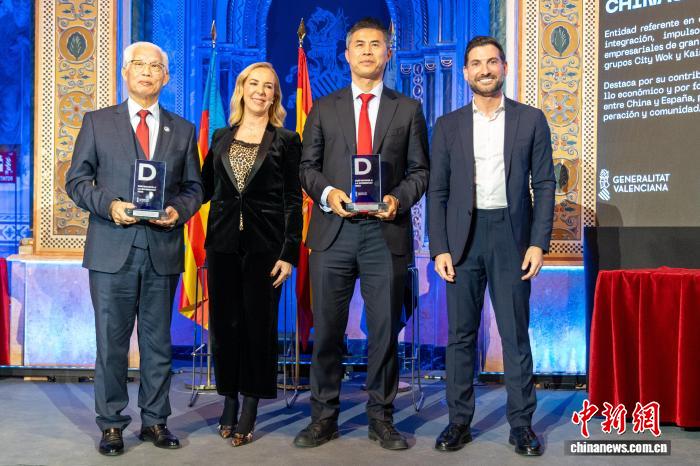 西班牙侨领徐松华：40余载奔走于侨社服务一线