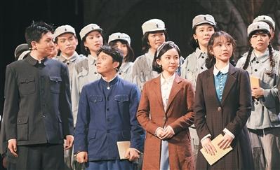 “小我”也能担大义（抗战烽火中的华侨华人）