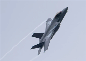 德国一根筋两头堵，“离不开中国，也信不得美国…”