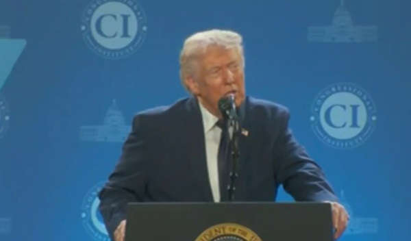 又黑中国风电？特朗普被美国网友6秒打脸，连Grok也“拆台”