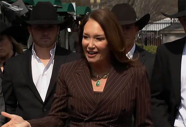 美国化肥因中东战火告急，英媒发现：中国早有储备