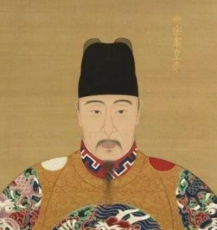 为何古代皇帝有很多都信奉道教？道教和佛教分别注重什么？