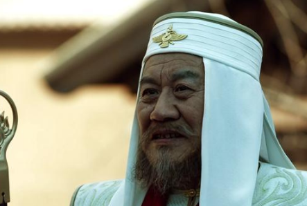 《长安十二时辰》一群穿红衣服的是什么教派的？历史上有这个教吗？