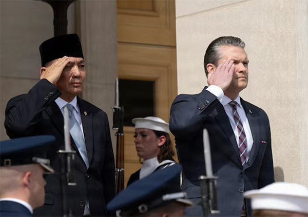 印尼舆论炸锅：向美国屈服，中俄会怎么看我们