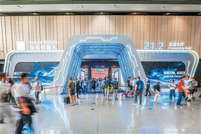 我们是出海者，亦是筑桥人——五位侨商的广交故事