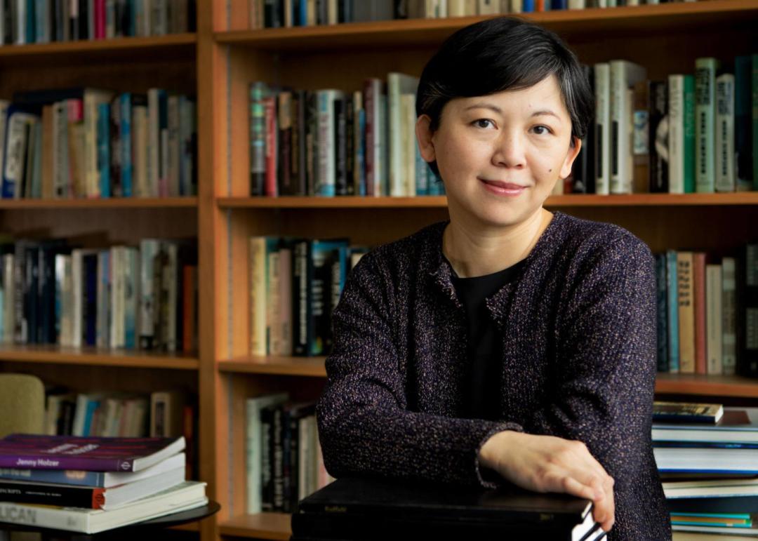 两次丧子写下伤痛，争议中的华人女作家获得2026年普利策奖