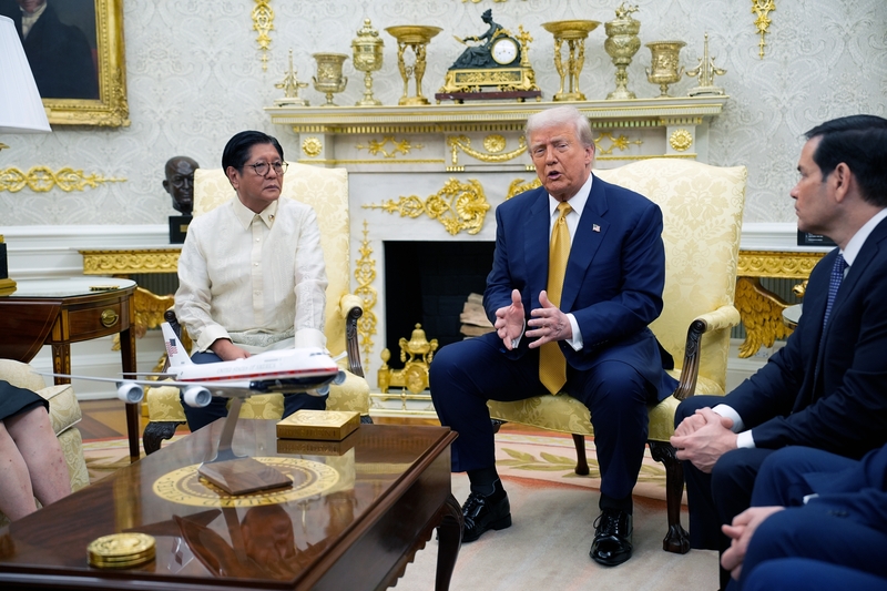 “菲律宾上赶着找美国搞芯片，激怒中国”