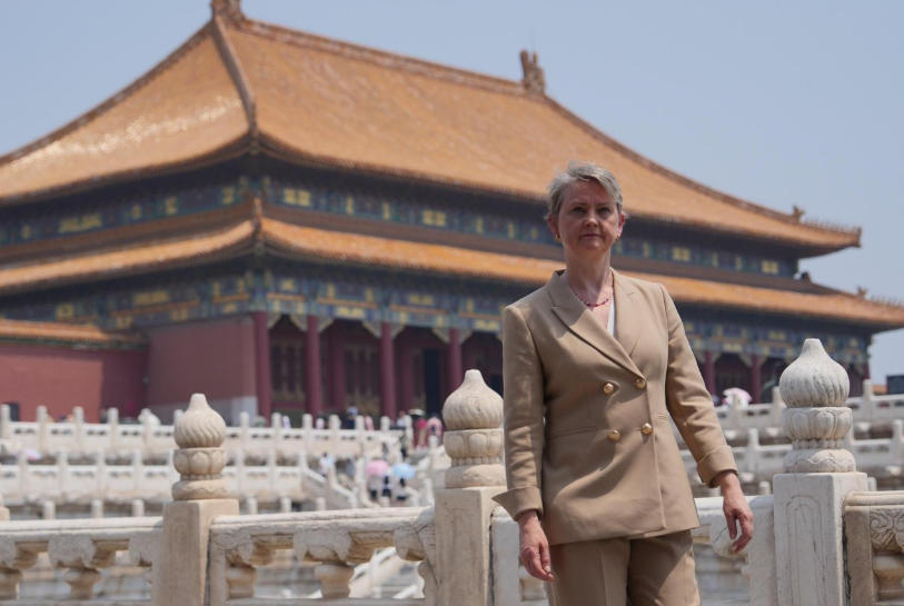 向中国屈服？英外相回怼：你们搞啥“取消文化”外交，有毒