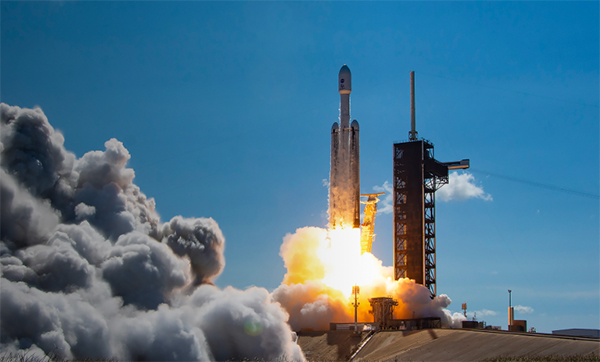 又搞事！“SpaceX 首次公开募股，禁内地香港投资”